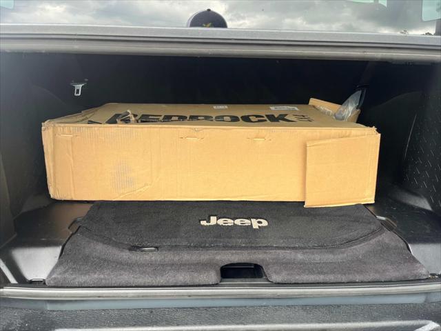 used 2014 Jeep Wrangler Unlimited car, priced at $17,204
