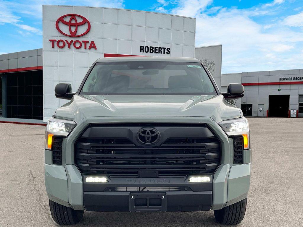 new 2024 Toyota Tundra car