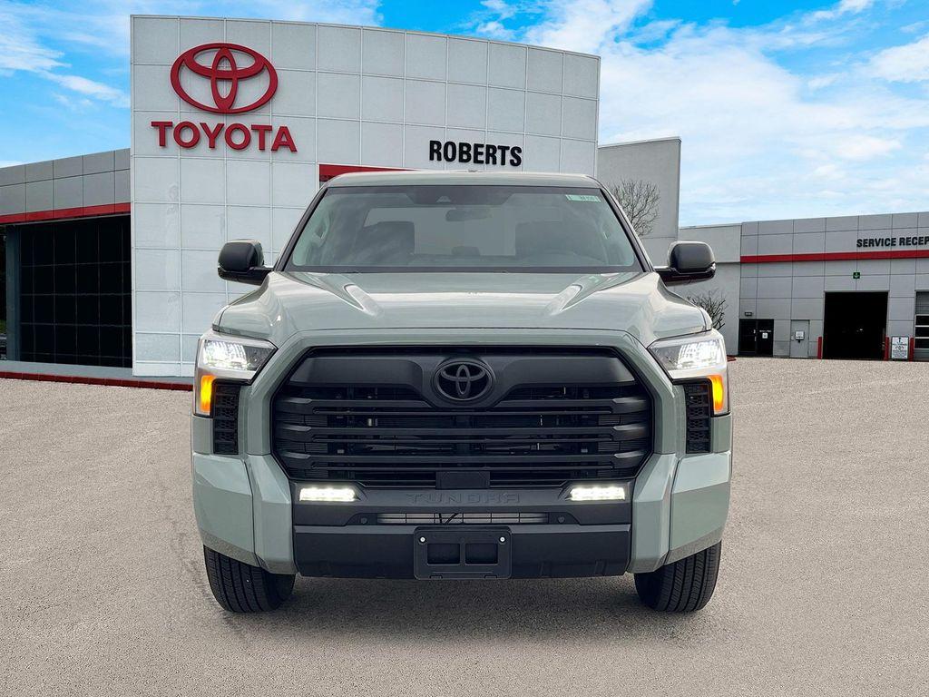 new 2024 Toyota Tundra car