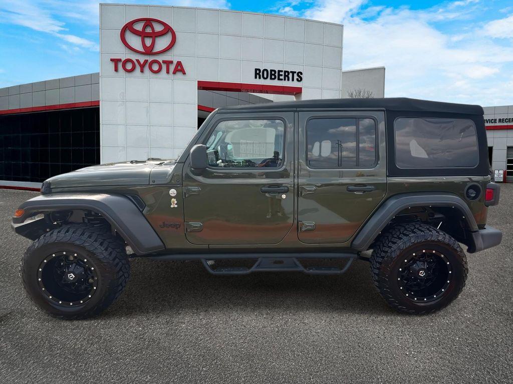used 2021 Jeep Wrangler Unlimited car, priced at $33,588