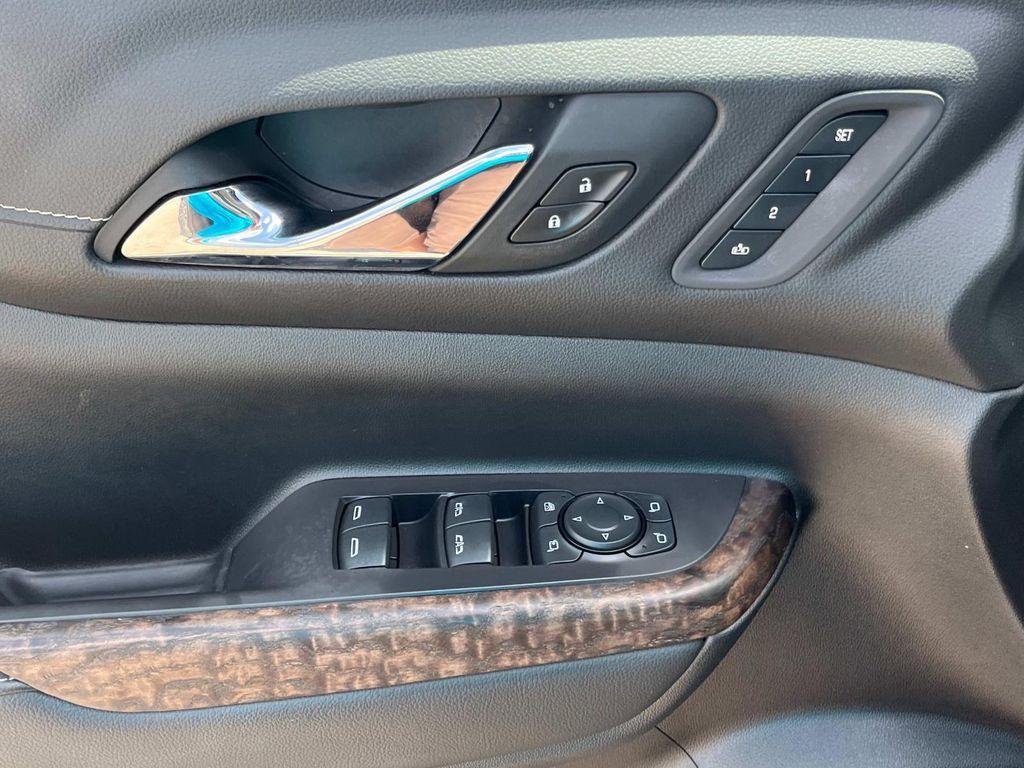 used 2021 GMC Acadia car, priced at $30,669