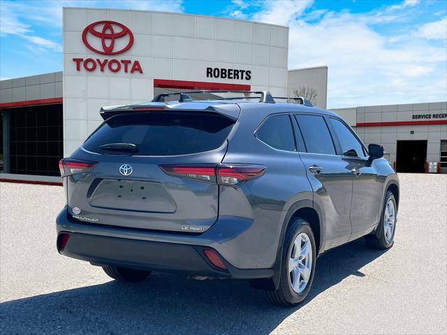 used 2024 Toyota Highlander car, priced at $43,499