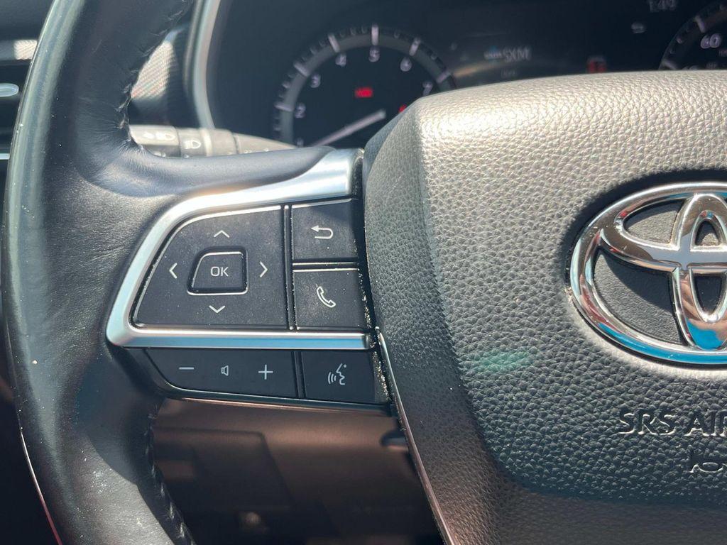 used 2021 Toyota Highlander car, priced at $30,299