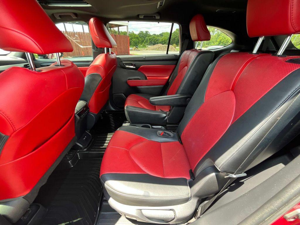 used 2021 Toyota Highlander car, priced at $30,299