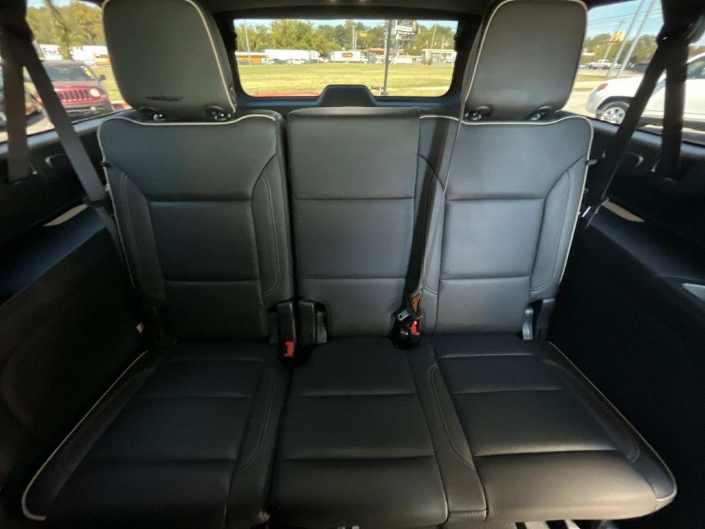 used 2021 GMC Yukon XL car, priced at $42,618