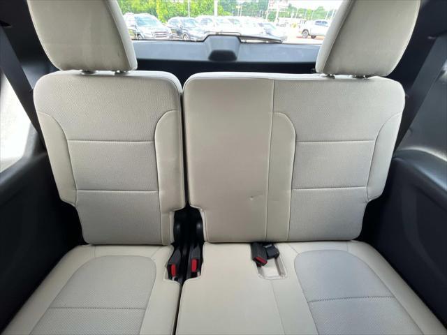 used 2023 Chevrolet Traverse car, priced at $25,290