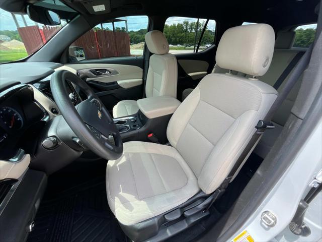 used 2023 Chevrolet Traverse car, priced at $25,290