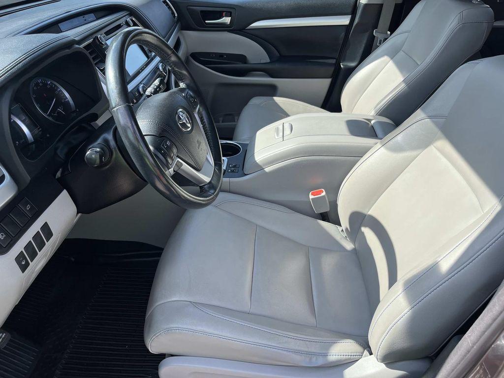 used 2018 Toyota Highlander Hybrid car, priced at $25,995