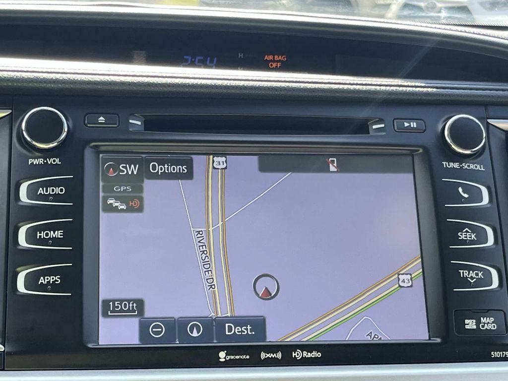 used 2018 Toyota Highlander Hybrid car, priced at $25,995