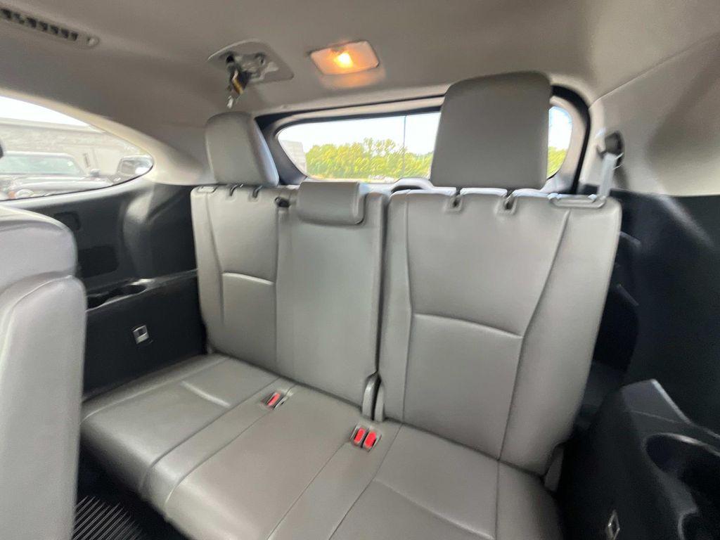 used 2023 Toyota Highlander car, priced at $35,900