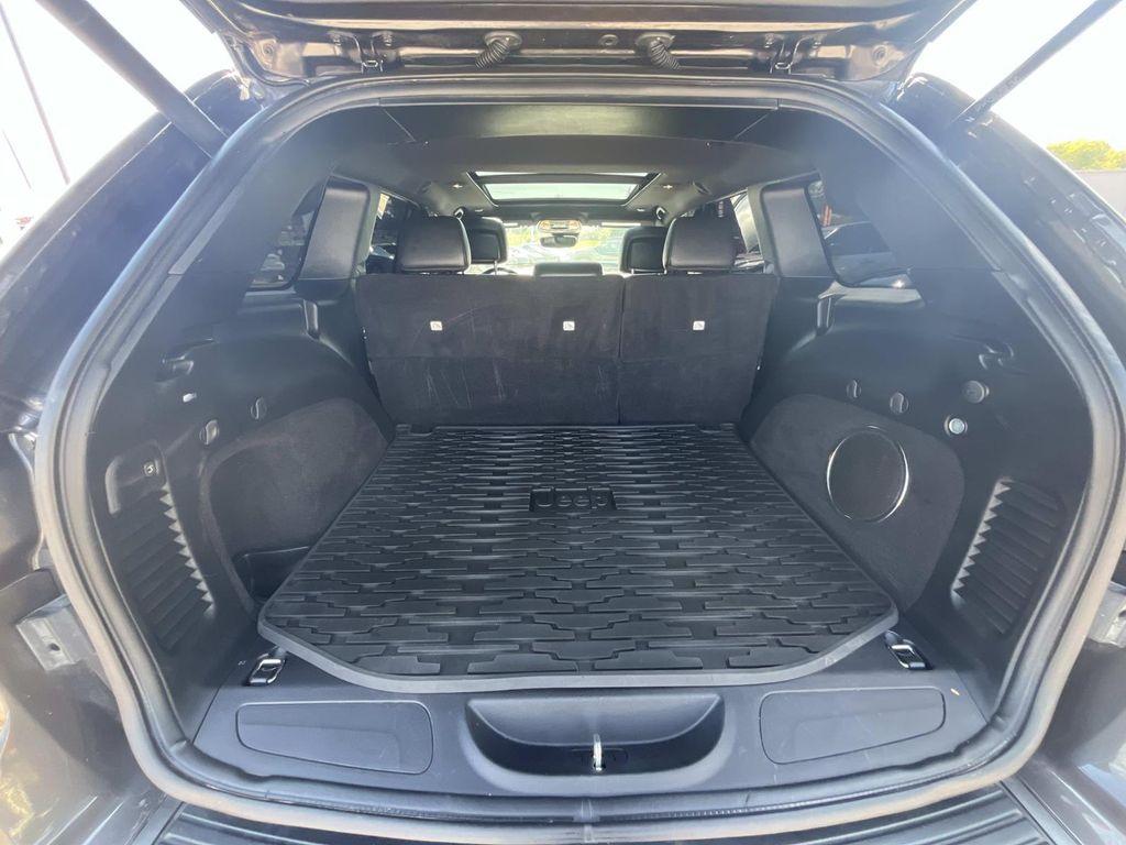 used 2021 Jeep Grand Cherokee car, priced at $24,990