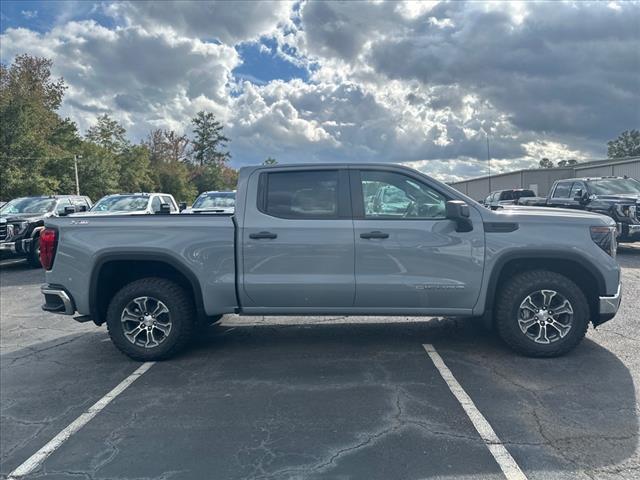 new 2025 GMC Sierra 1500 car, priced at $51,770