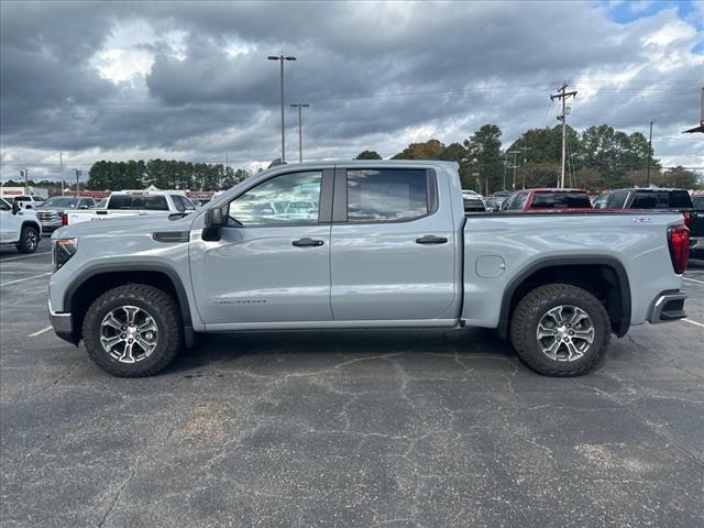 new 2025 GMC Sierra 1500 car, priced at $51,270