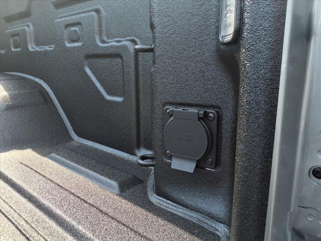 new 2025 GMC Sierra 2500 car