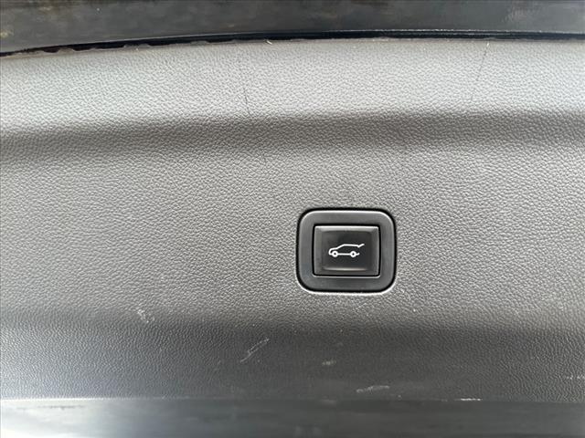 used 2021 GMC Yukon car, priced at $56,470