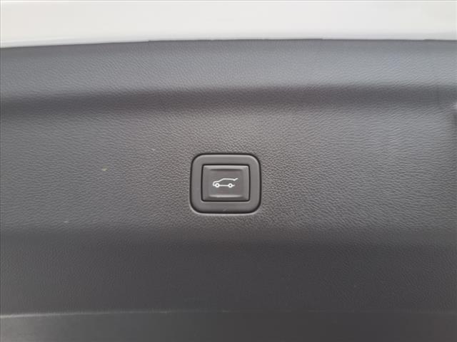 used 2024 GMC Yukon car, priced at $76,760