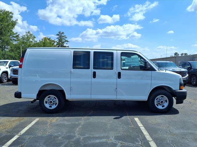 new 2025 GMC Savana 2500 car, priced at $47,438