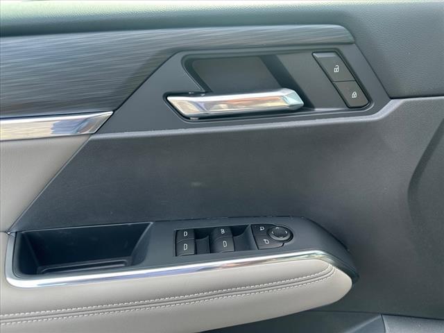 new 2025 GMC Acadia car, priced at $50,175