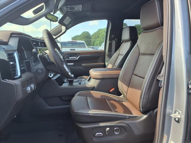 new 2025 GMC Sierra 1500 car, priced at $75,645