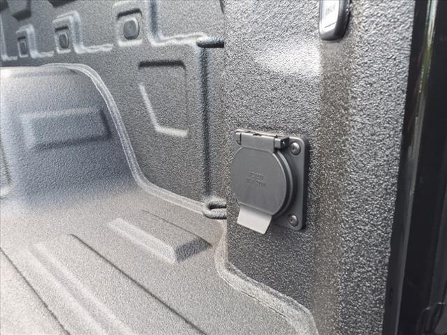 new 2025 GMC Sierra 1500 car, priced at $63,275
