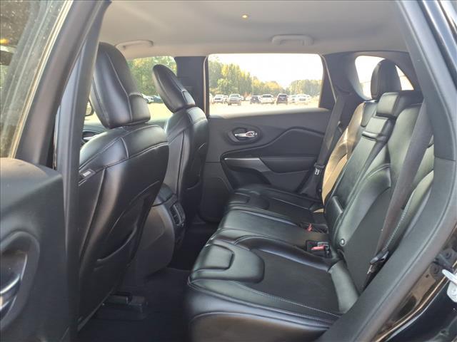 used 2019 Jeep Cherokee car, priced at $14,000