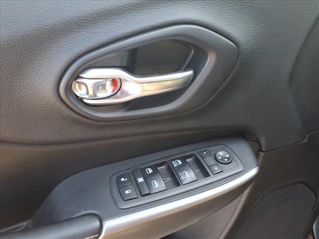 used 2019 Jeep Cherokee car, priced at $14,000