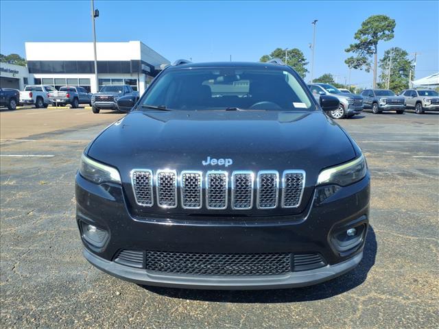 used 2019 Jeep Cherokee car, priced at $14,000