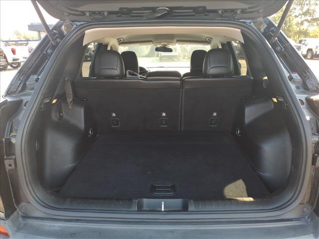 used 2019 Jeep Cherokee car, priced at $14,000