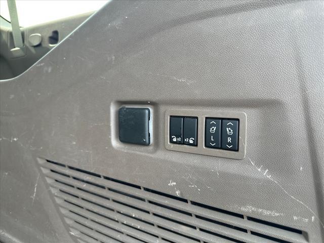 used 2021 GMC Yukon XL car, priced at $51,550