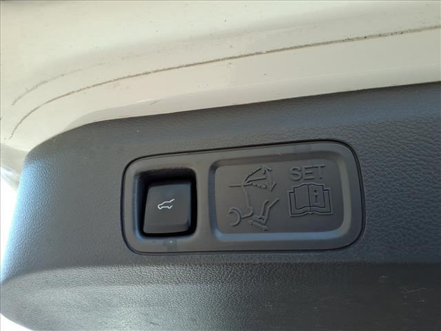 used 2018 Ford Expedition car, priced at $29,260