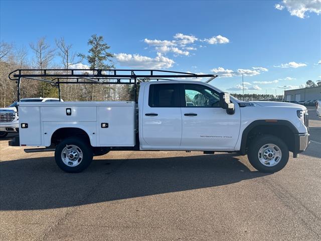 new 2024 GMC Sierra 2500 car, priced at $65,253