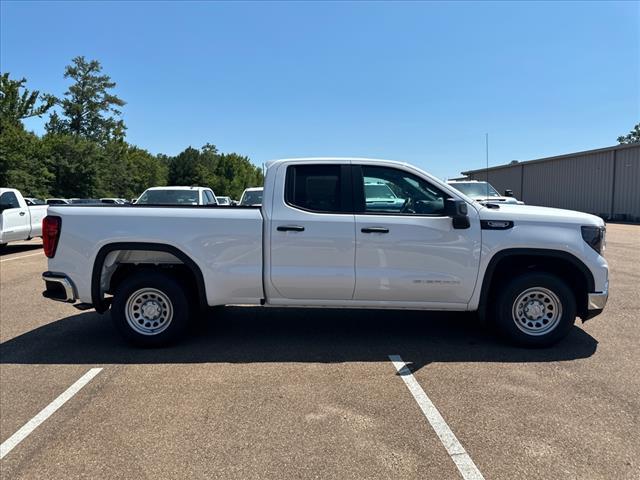 new 2024 GMC Sierra 1500 car, priced at $39,430