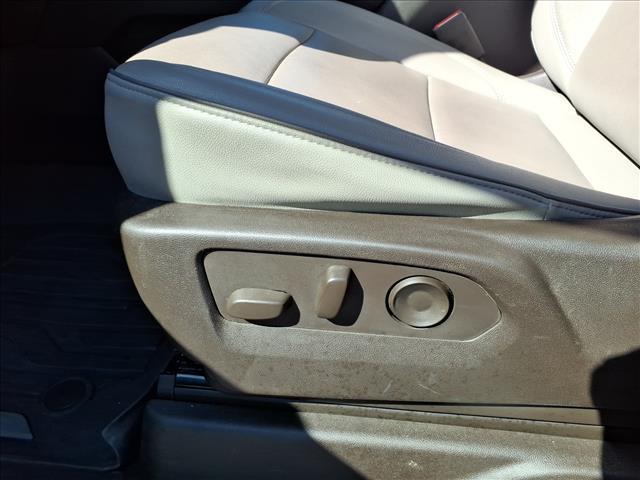 used 2023 GMC Yukon car, priced at $52,990