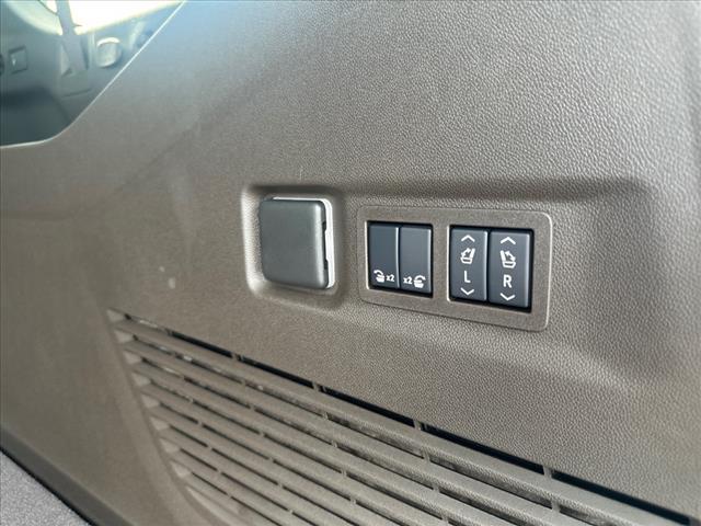 new 2025 GMC Yukon XL car, priced at $74,509