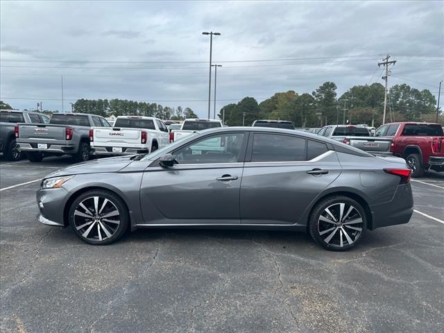 used 2021 Nissan Altima car, priced at $19,999