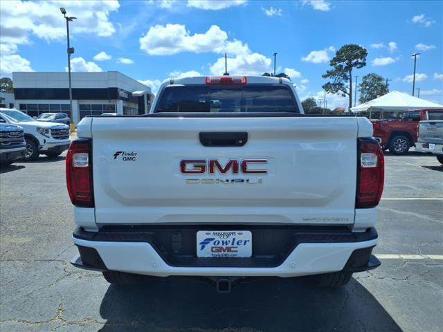 new 2025 GMC Canyon car