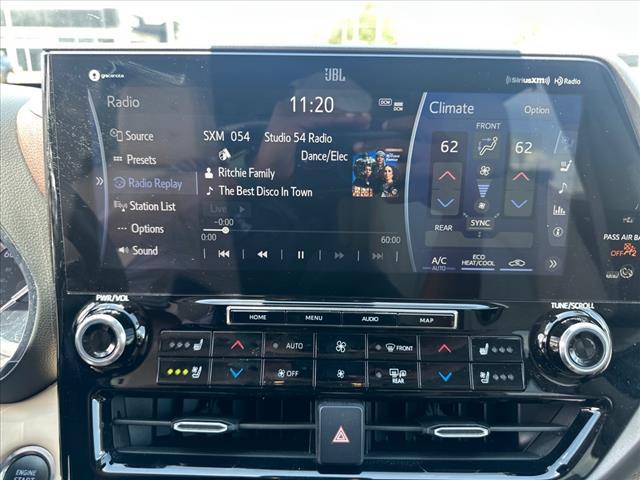 used 2020 Toyota Highlander car, priced at $31,261