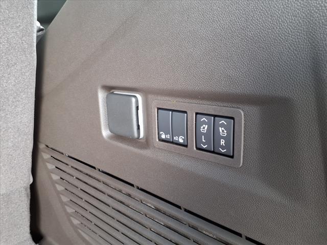 new 2025 GMC Yukon car