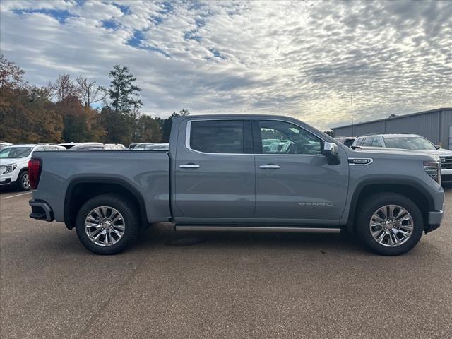 new 2025 GMC Sierra 1500 car, priced at $71,405