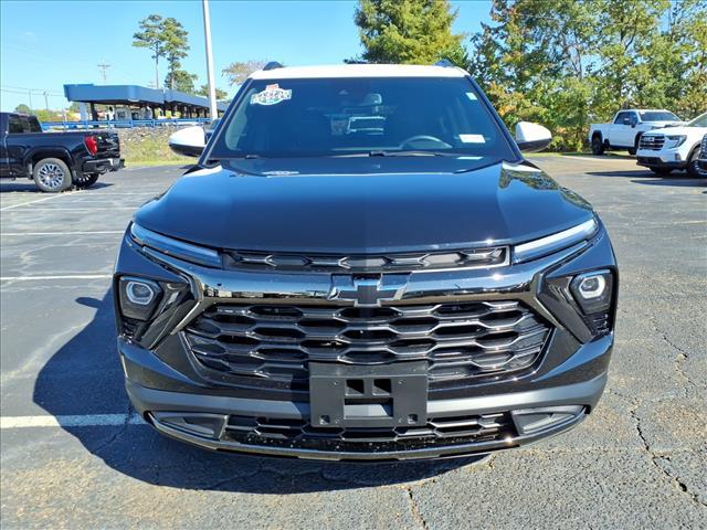 used 2025 Chevrolet TrailBlazer car, priced at $33,720