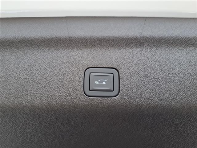 new 2025 GMC Yukon car