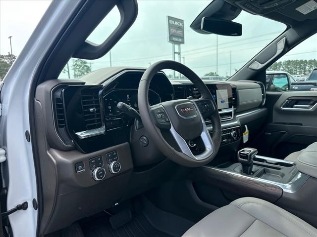 new 2025 GMC Sierra 1500 car, priced at $62,605