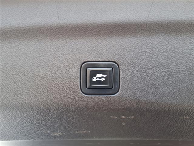 used 2021 GMC Yukon car, priced at $41,250