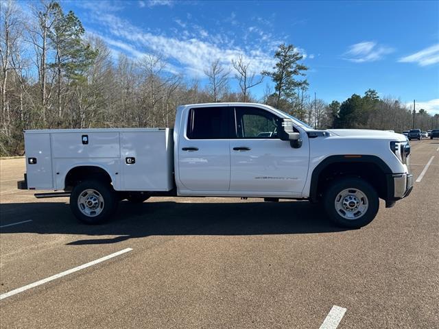 new 2024 GMC Sierra 2500 car, priced at $62,308