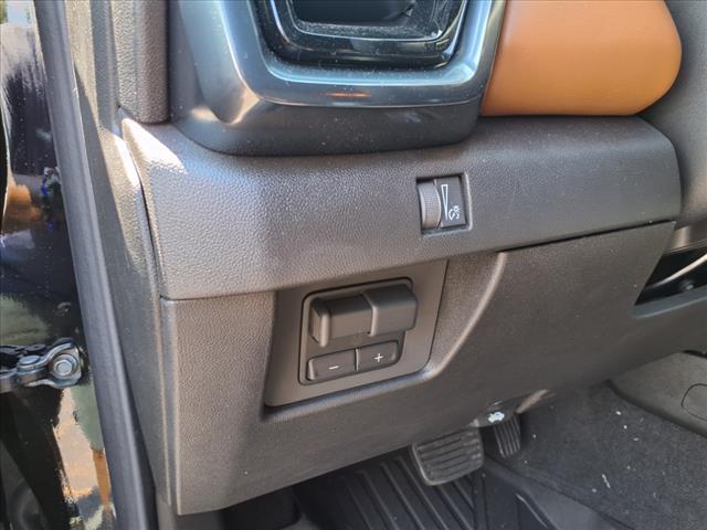 new 2025 GMC Canyon car