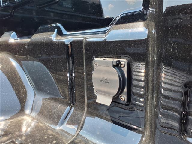 new 2025 GMC Canyon car