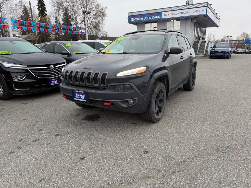 used 2018 Jeep Cherokee car, priced at $20,995
