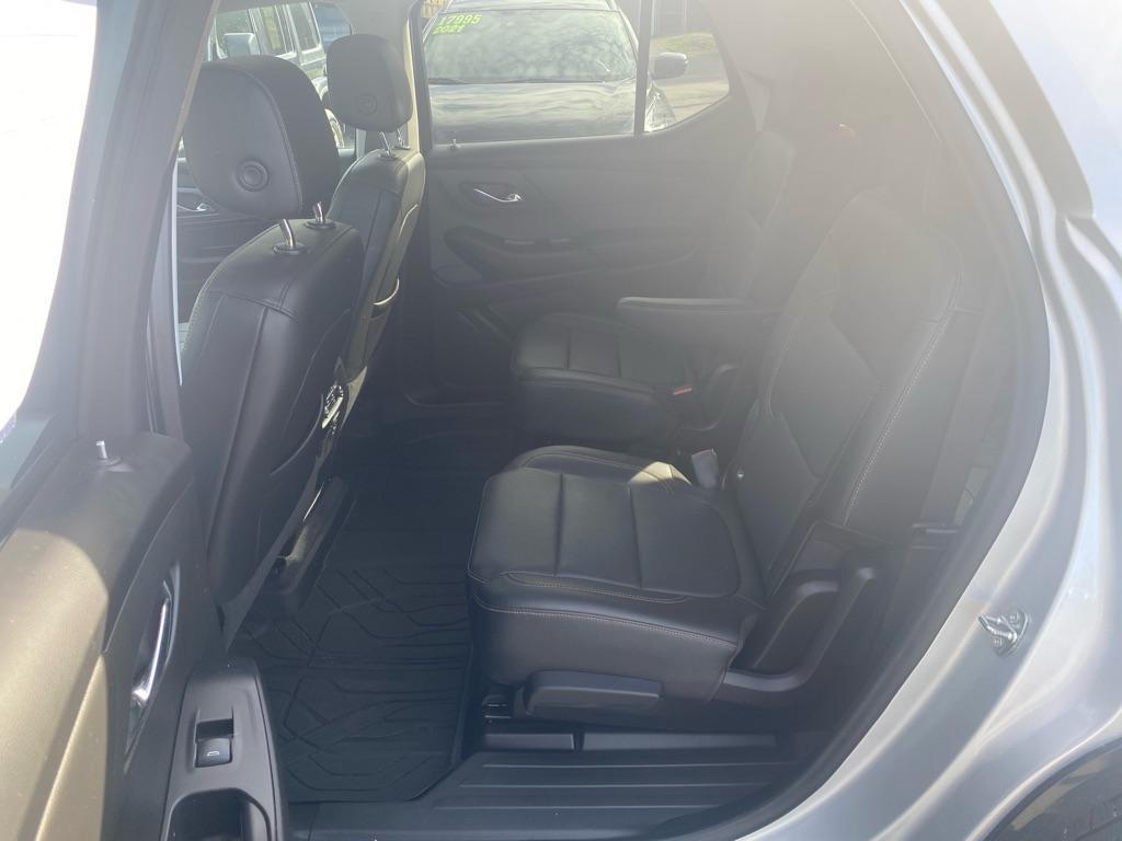 used 2021 Chevrolet Traverse car, priced at $33,995