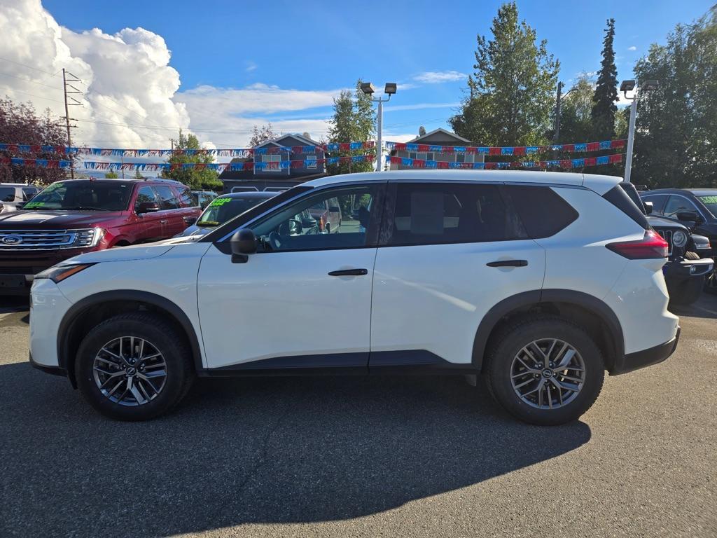 used 2024 Nissan Rogue car, priced at $23,995
