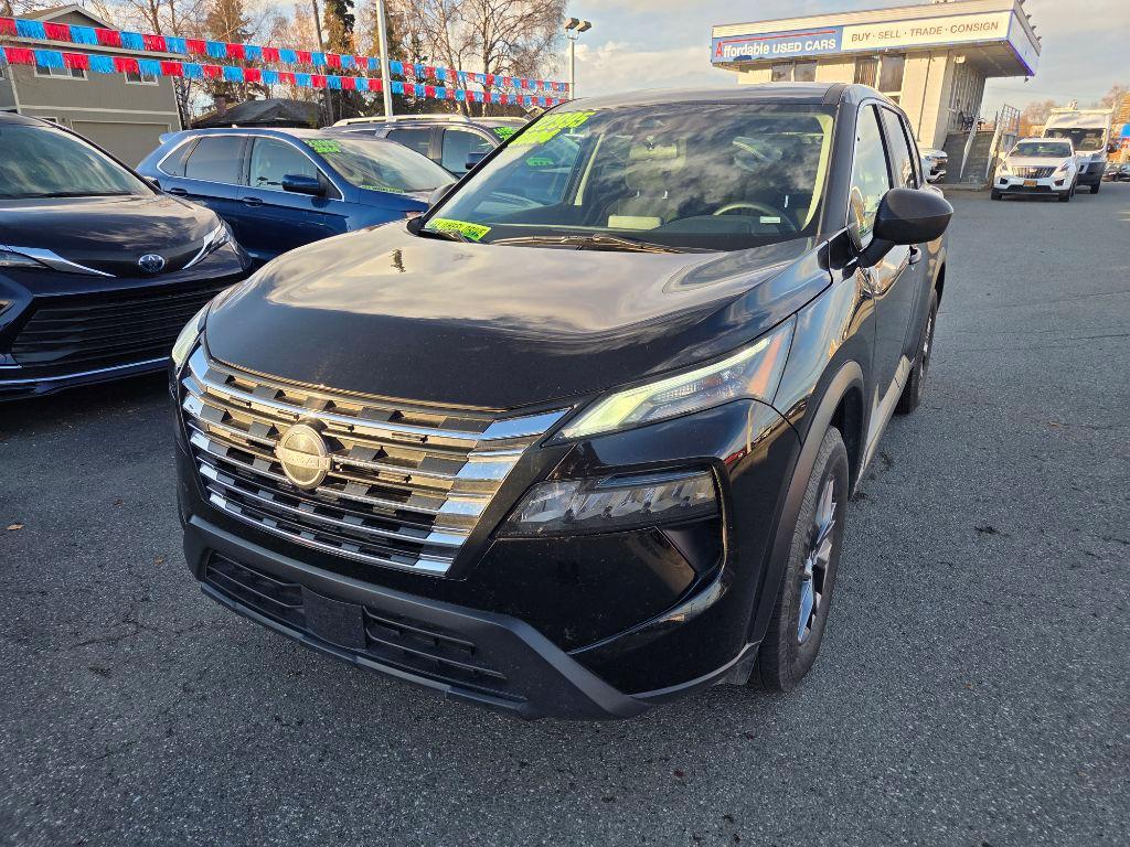 used 2024 Nissan Rogue car, priced at $21,995